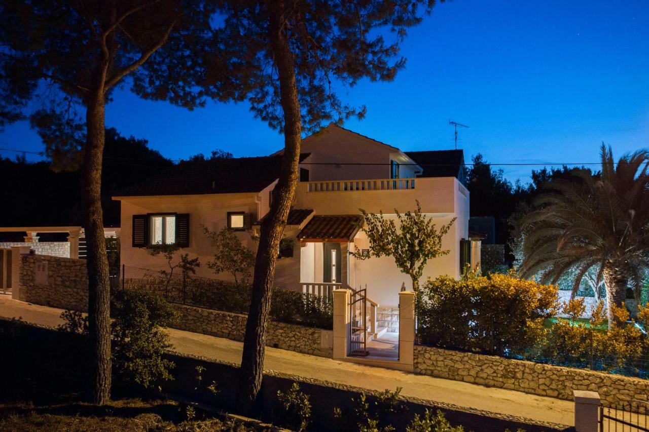 Holiday Home Brac Supetar Exteriér fotografie